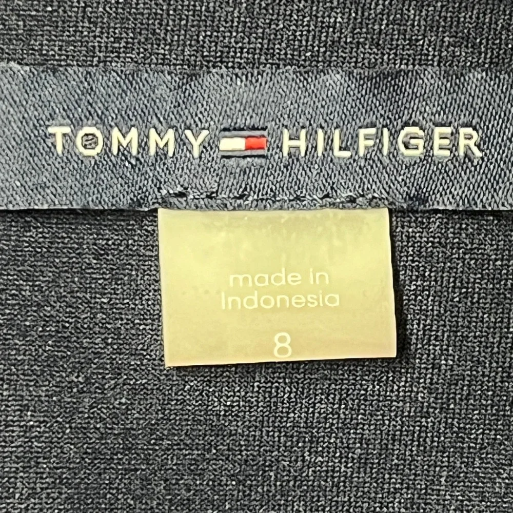 Tommy‎ Hilfiger Navy Blue Sheath Dress Gold Hardware Keyhole Neck Pockets Size 8